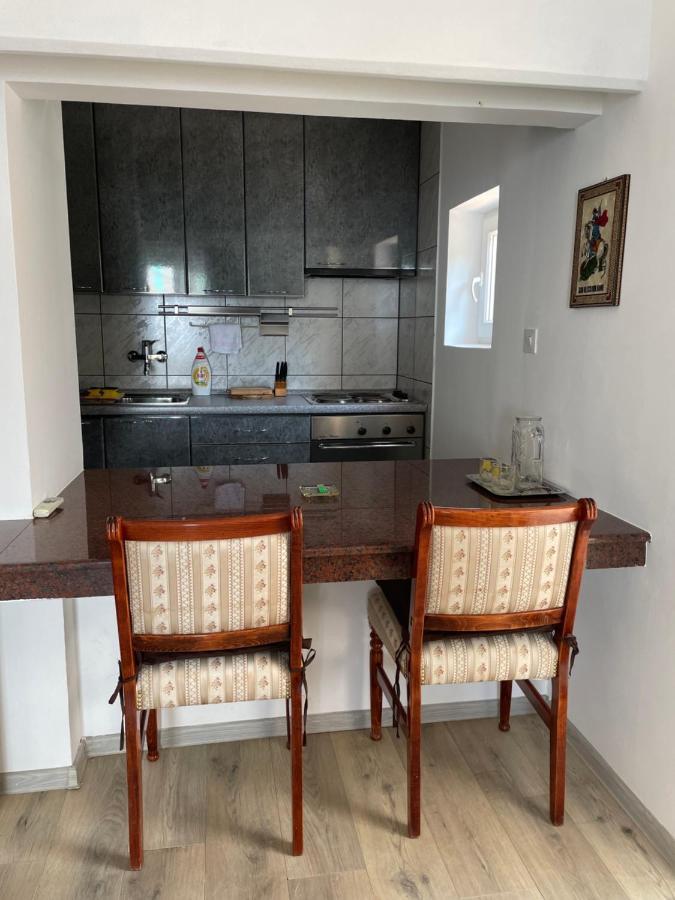Sea View Apartment Sveti Stefan Kültér fotó
